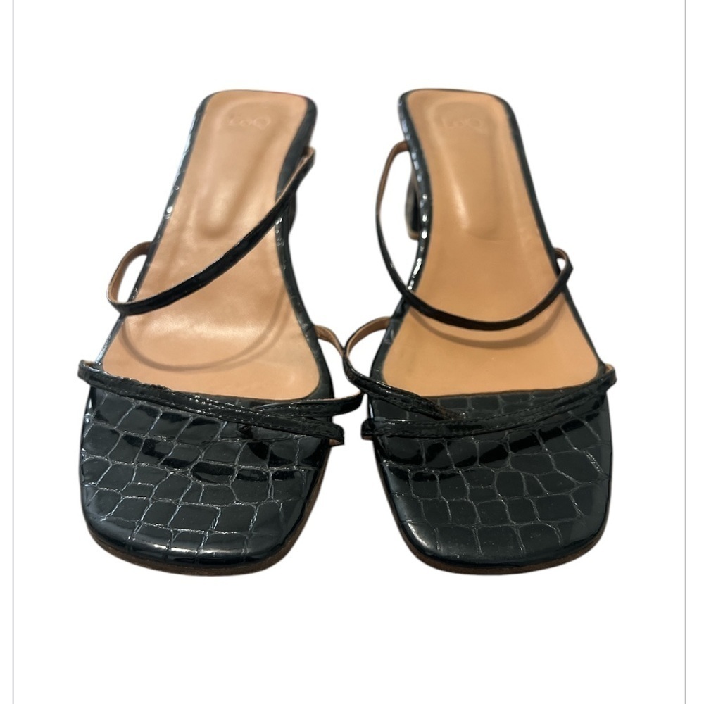 LOQ MANOLA SANDALS - BLACK PATENT CROC - Picture 6 of 15